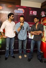 Abhishek  Bachchan, Ajay Devgan, Rohit Shetty at Bol Bacchan promotions in Andheri, Mumbai on 23rd June 2012 (19).JPG